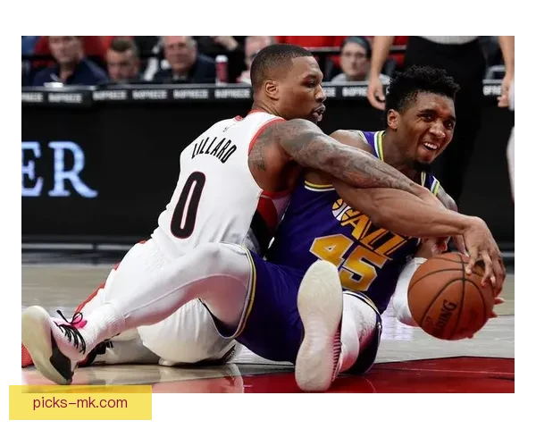 布克格林三节狂砍57分大胜爵士 助太阳稳固排名全力冲击西部前六